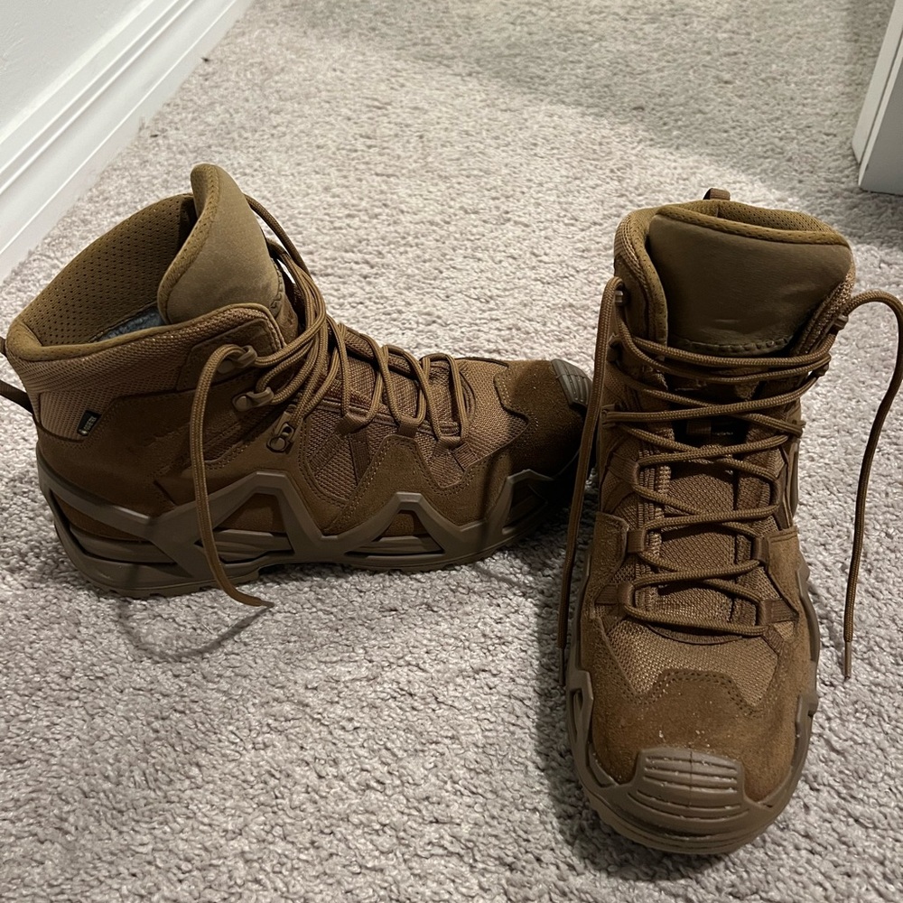 Men’s Gore Tex Lowa boots